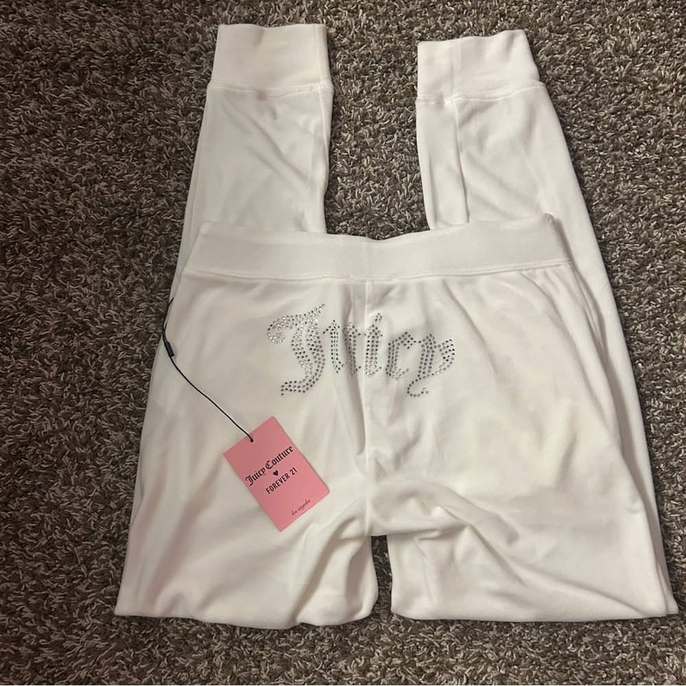 Juicy Couture Big Bling Velour White Track Pants Size S